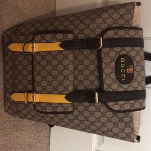 Gucci bag for sale 100% authentic got In LA